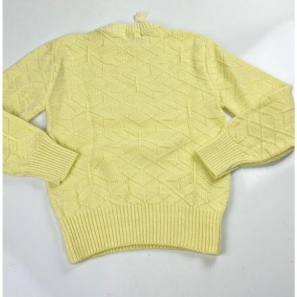 Vintage Royal Knight Crew Neck Knit Sweater Adult Medium Yellow Made in the USA - Picture 2 of 6